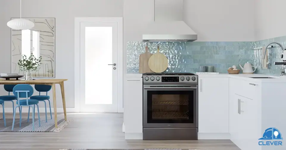 Detached accessory dwelling unit with private entrance